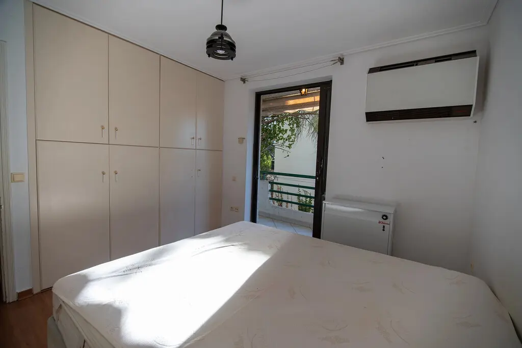 Flat Of 121 M² In Athens