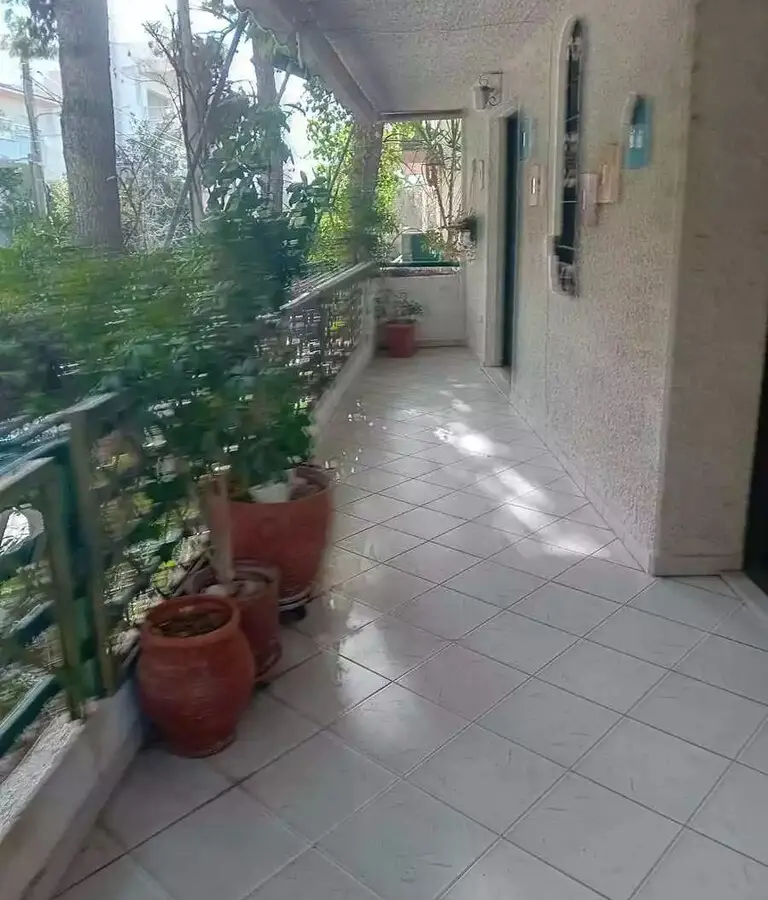 3-bedroom Flat In Marousi, Greece (121 M²)
