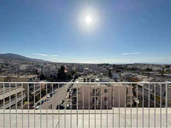 3-bedroom Maisonette In Alimos, Greece (135 M²)