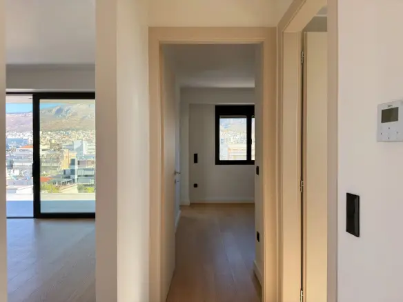 3-bedroom Maisonette In Alimos, Greece (135 M²)