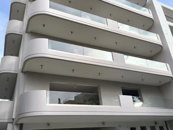 3-bedroom Flat In Voula, Greece (135 M²)