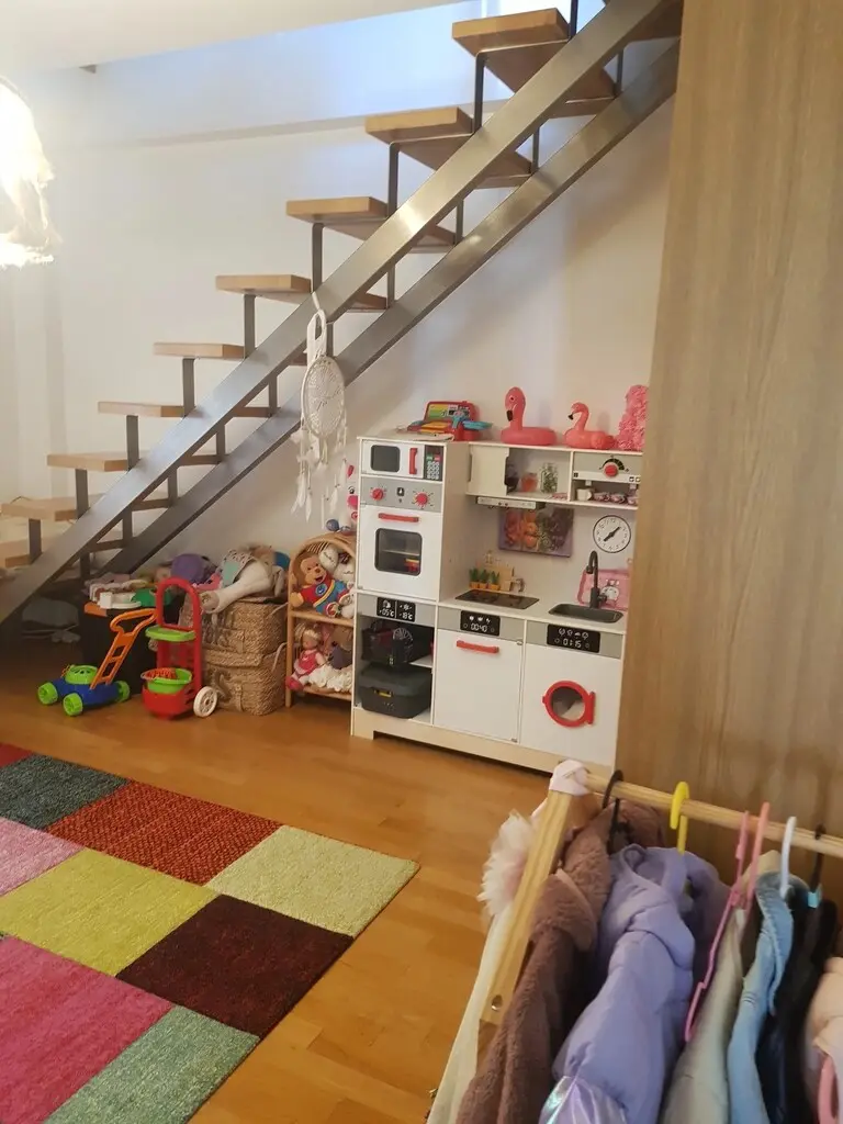 Detached House Of 497 M² In Athens
