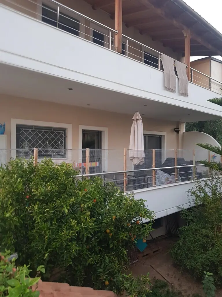Detached House Of 497 M² In Athens