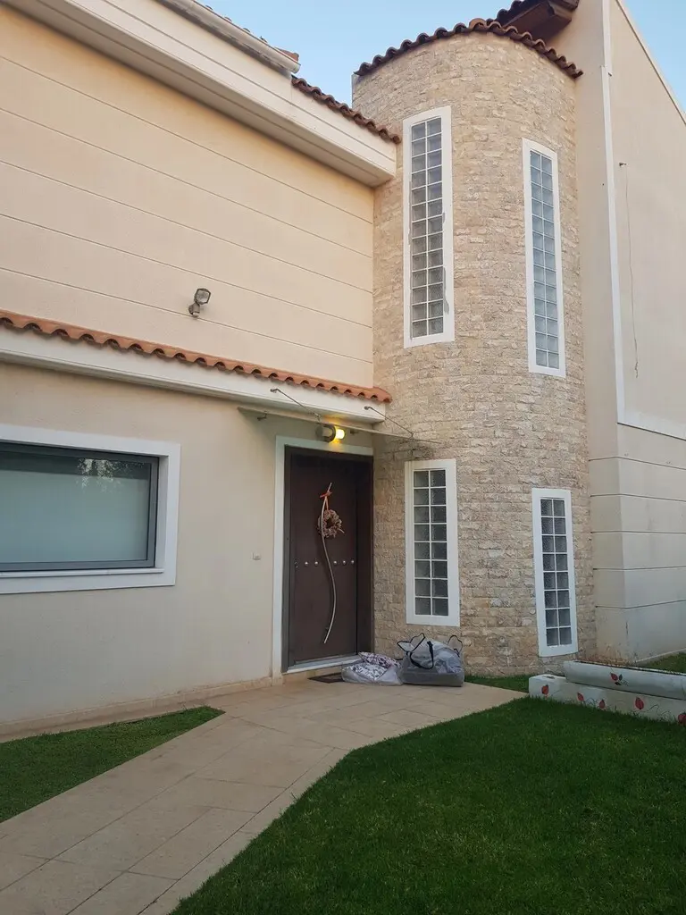 Detached House Of 497 M² In Athens