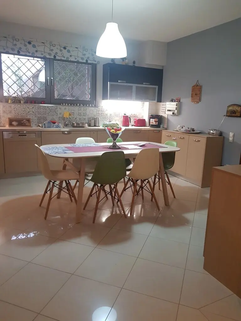 Detached House Of 497 M² In Athens