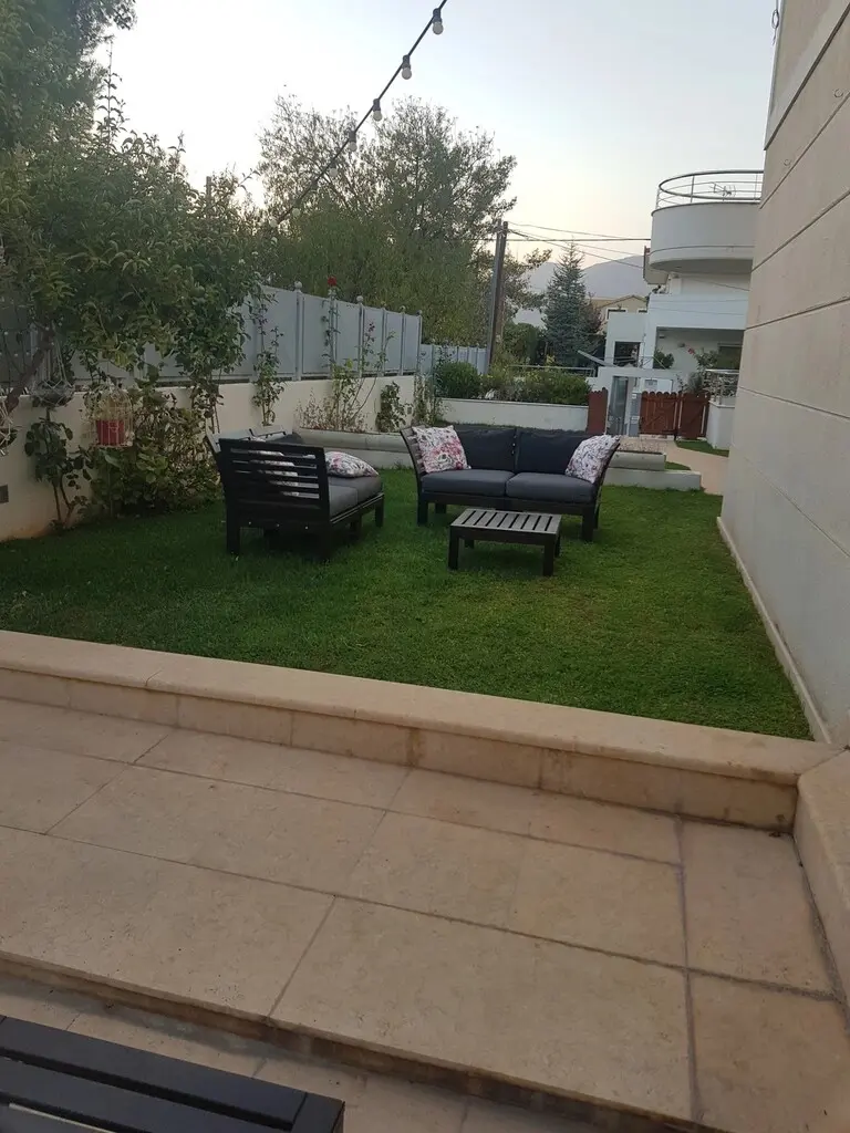 Detached House Of 497 M² In Athens