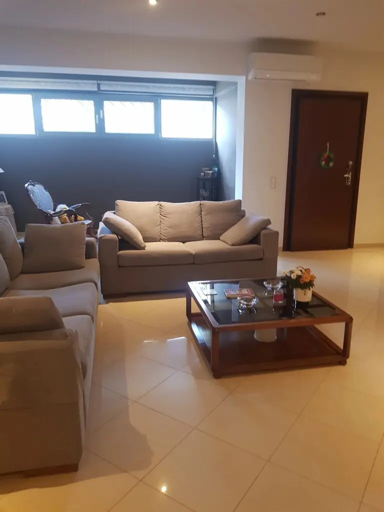 Detached House Of 497 M² In Athens