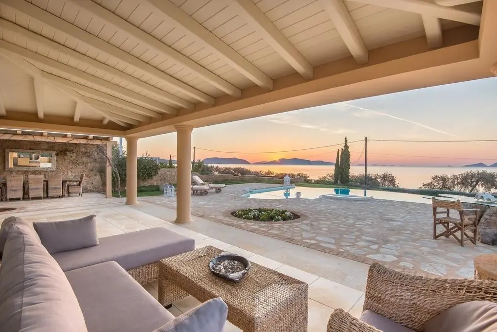 Villa Of 300 M² In Ermionida, Eastern Peloponnese