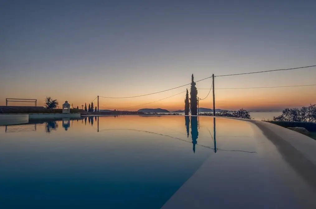 Villa Of 300 M² In Ermionida, Eastern Peloponnese