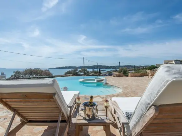 5-bedroom Villa In Kranidi, Greece (300 M²)
