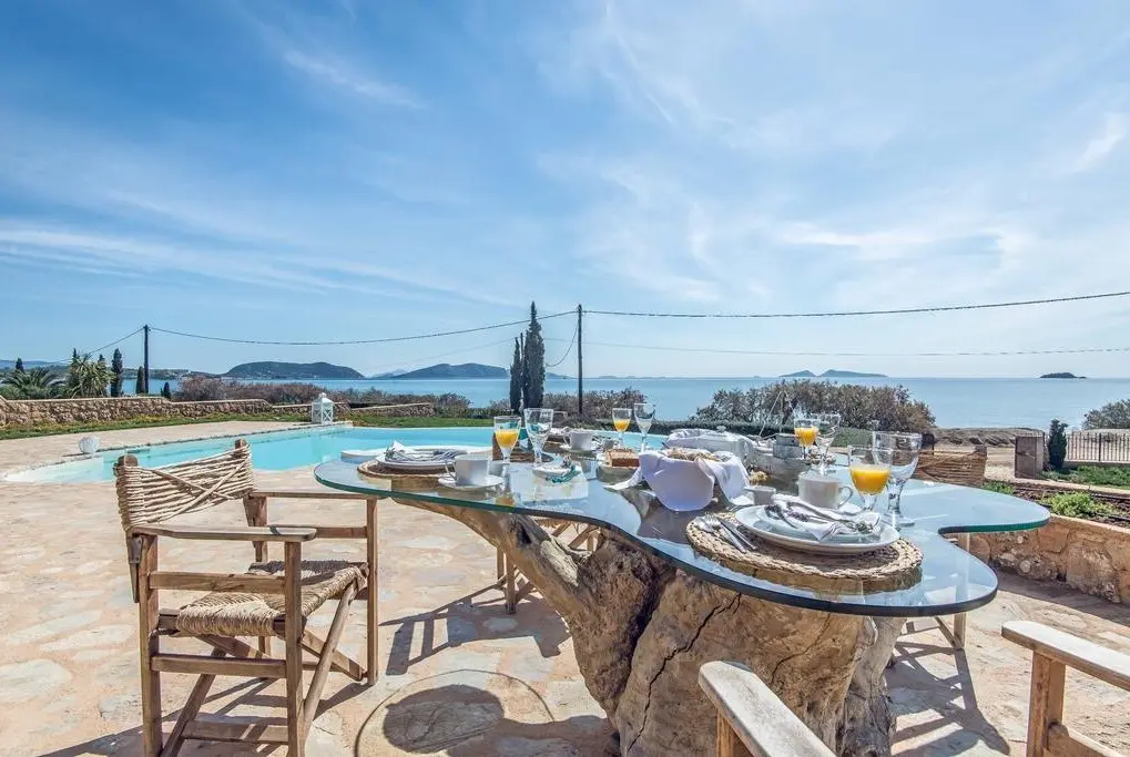 Villa Of 300 M² In Ermionida, Eastern Peloponnese