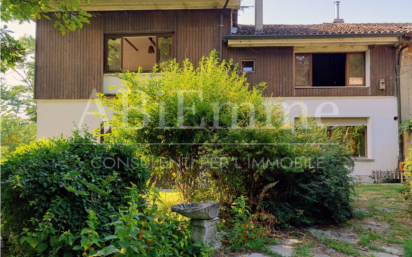 Villa For Sale In San Damiano D’asti (at)