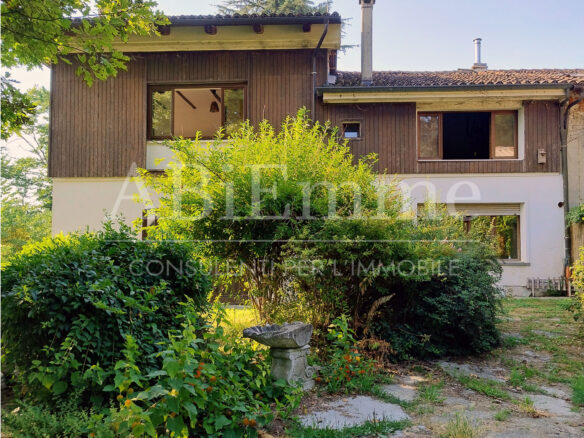 Villa For Sale In San Damiano D’asti (at)