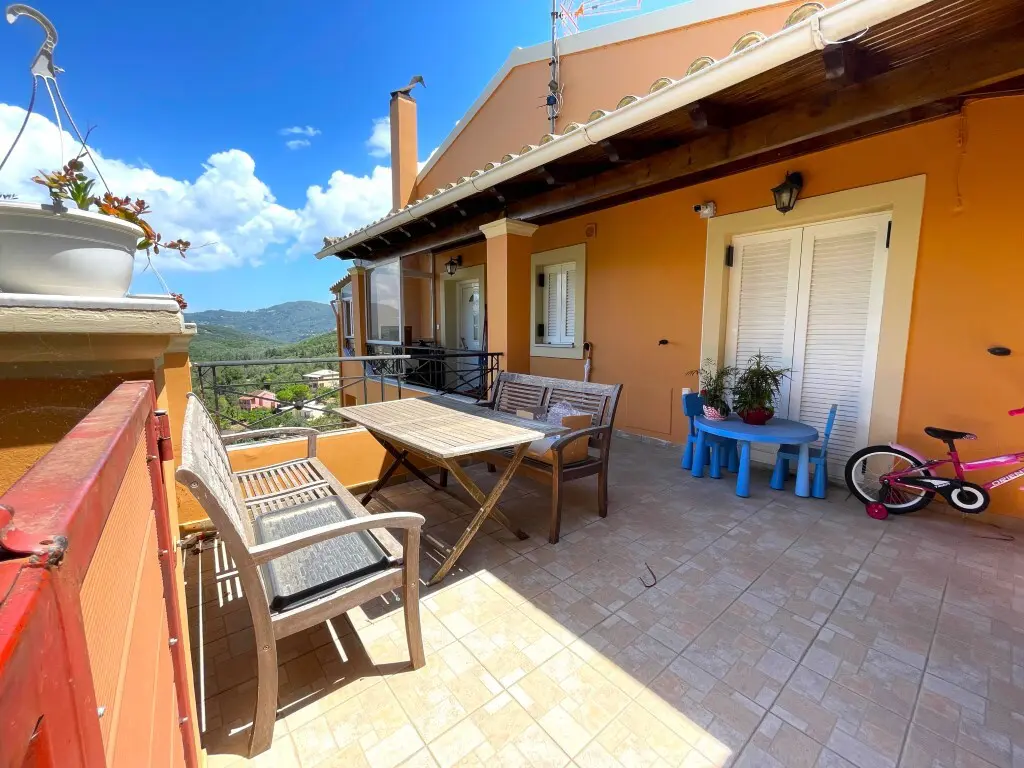 Detached House Of 160 M² In Corfu