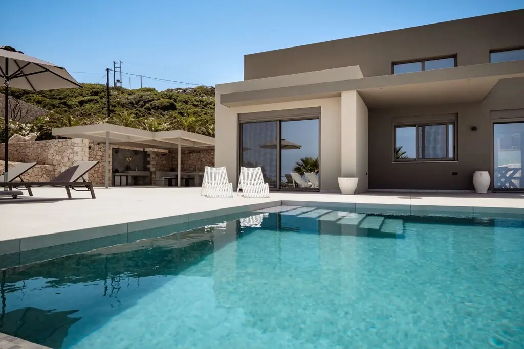 Villa Of 200 M² In Crete