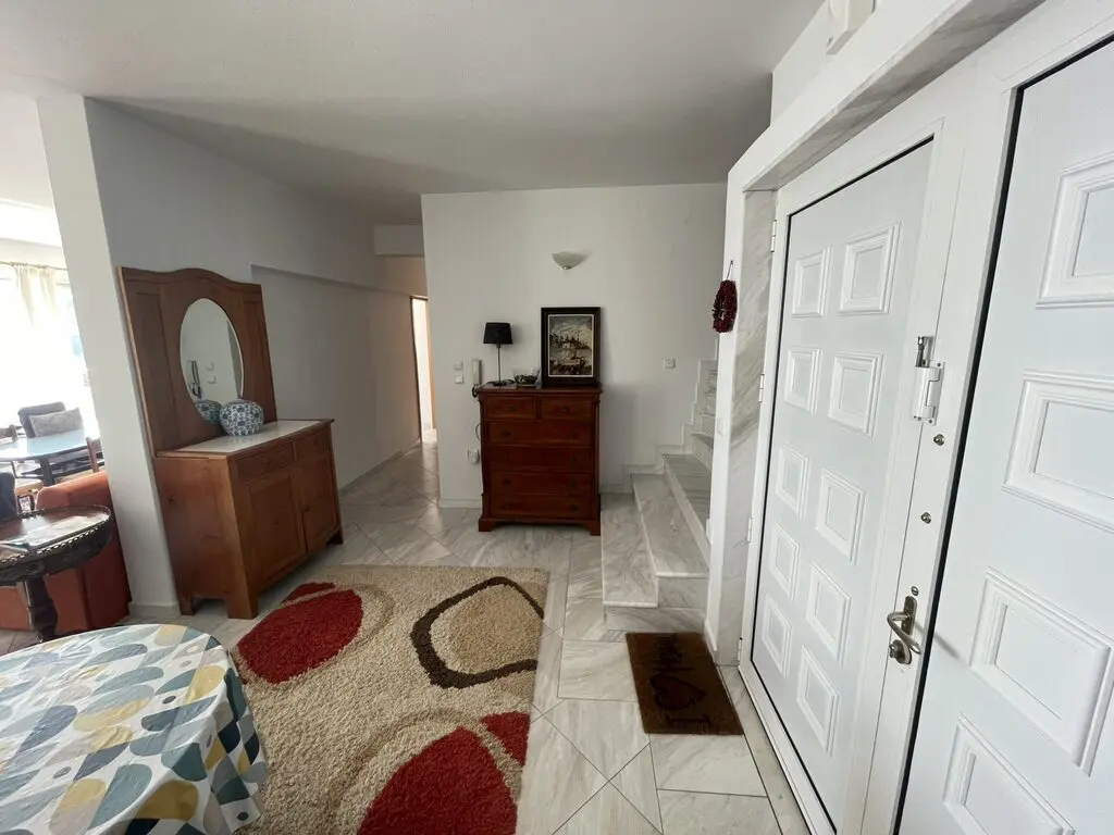Villa Of 450 M² In Kavala Suburbs