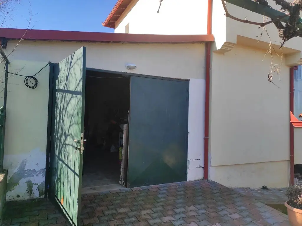Detached House Of 80 M² In North Greece
