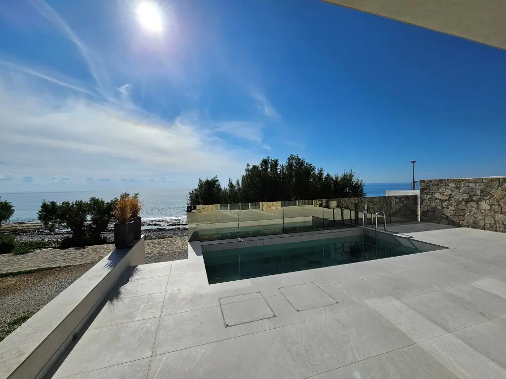Villa Of 140 M² In Crete