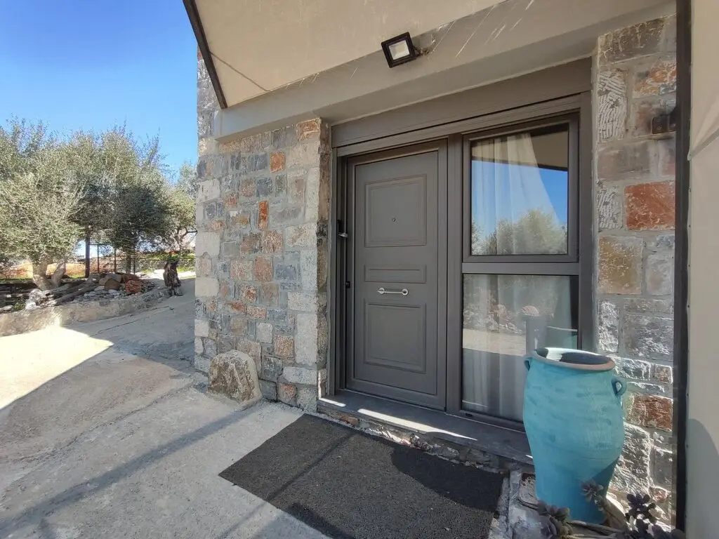 Detached House Of 288 M² In Crete