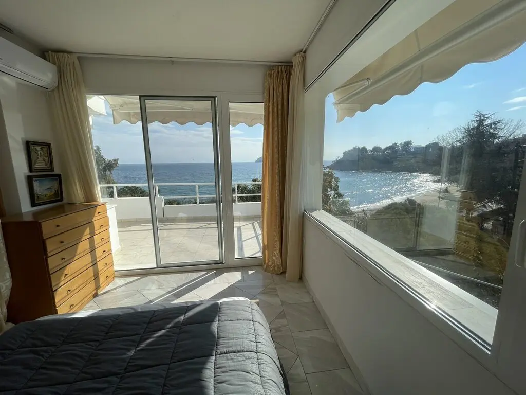 Villa Of 450 M² In Kavala Suburbs
