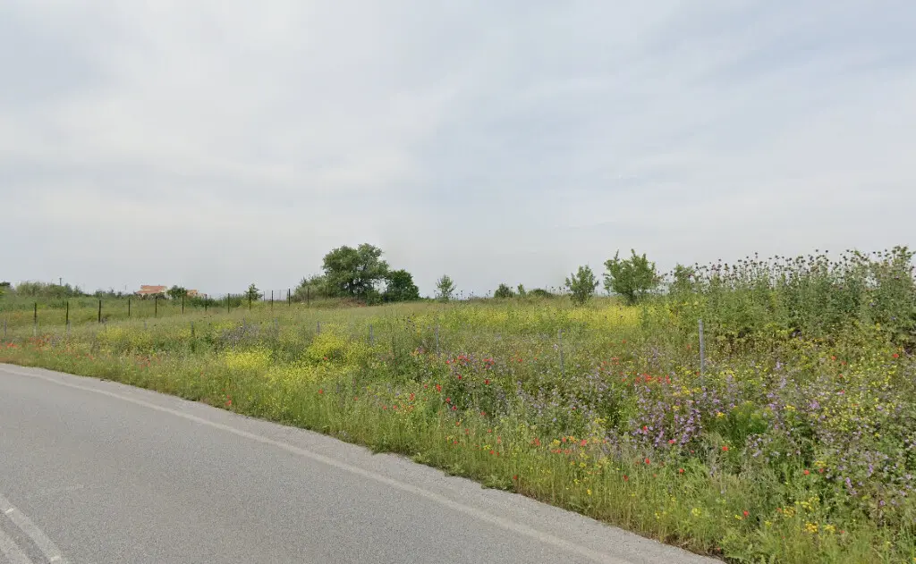 Land Of 6100 M² In The Suburbs Of Thessaloniki