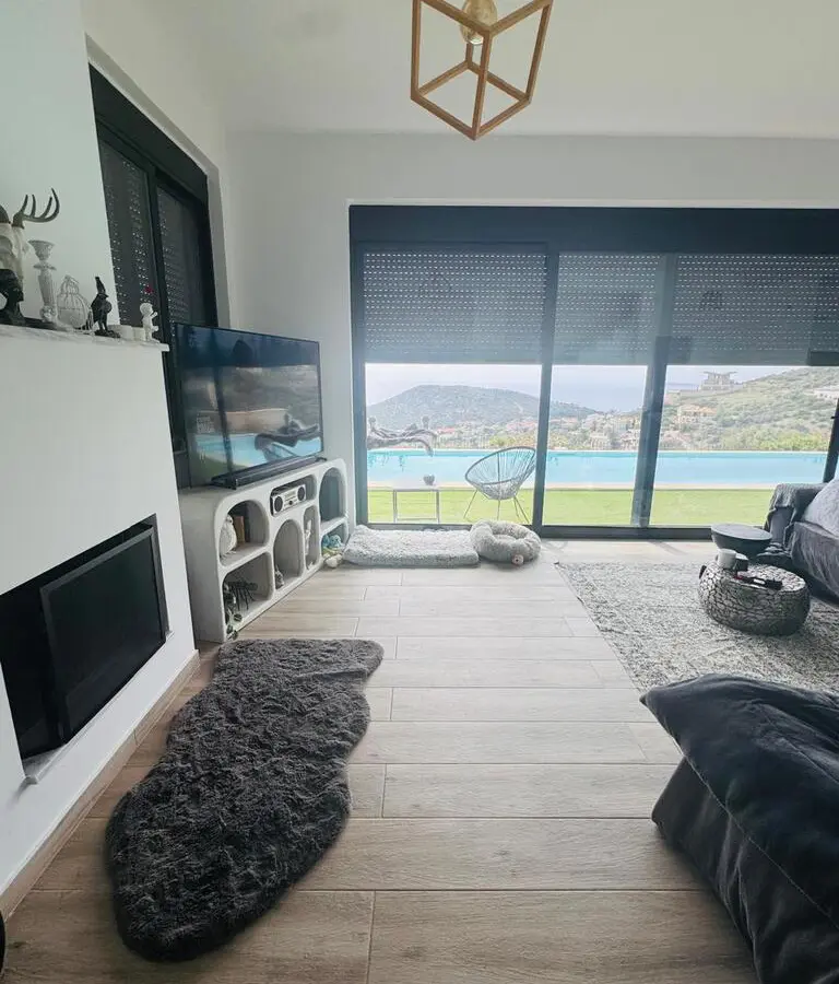 3-bedroom Detached House In Anavissos, Greece (150 M²)