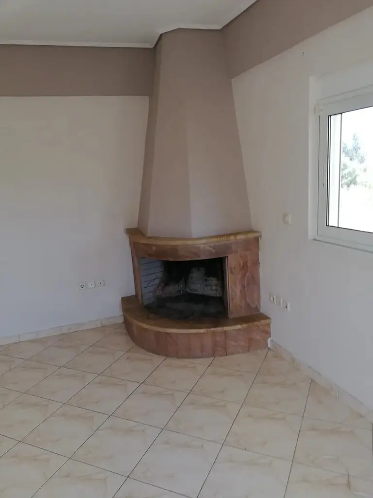 Maisonette Of 145 M² In Peloponnese