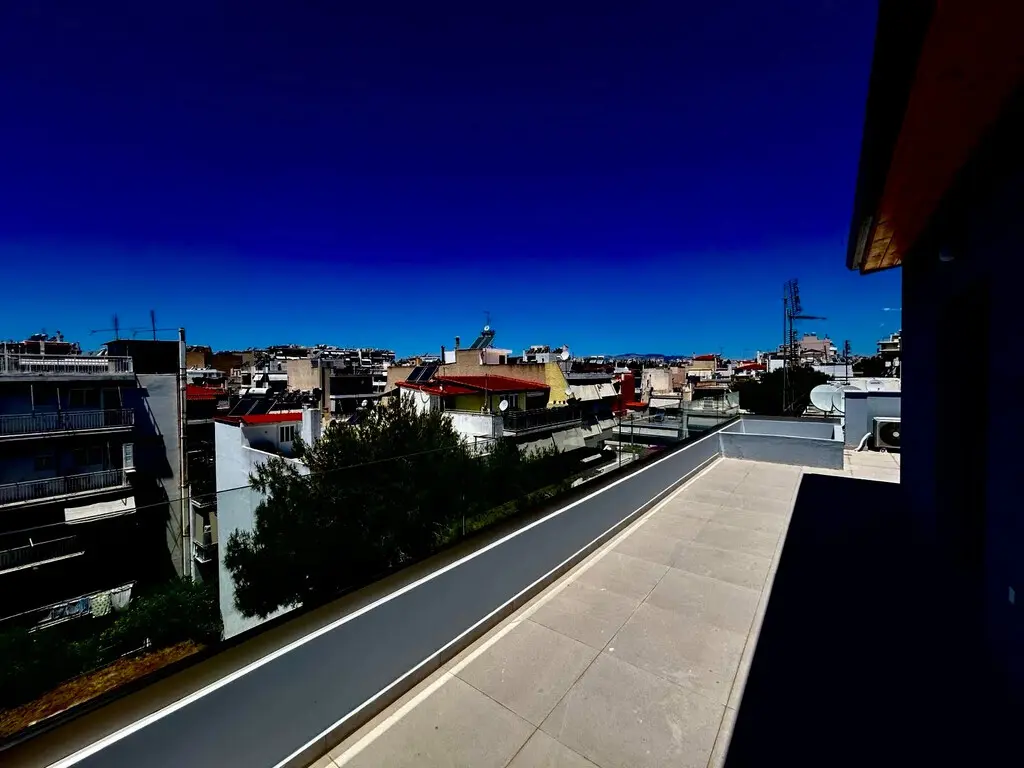 Maisonette Of 136 M² In Athens