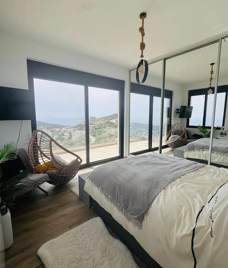 3-bedroom Detached House In Anavissos, Greece (150 M²)