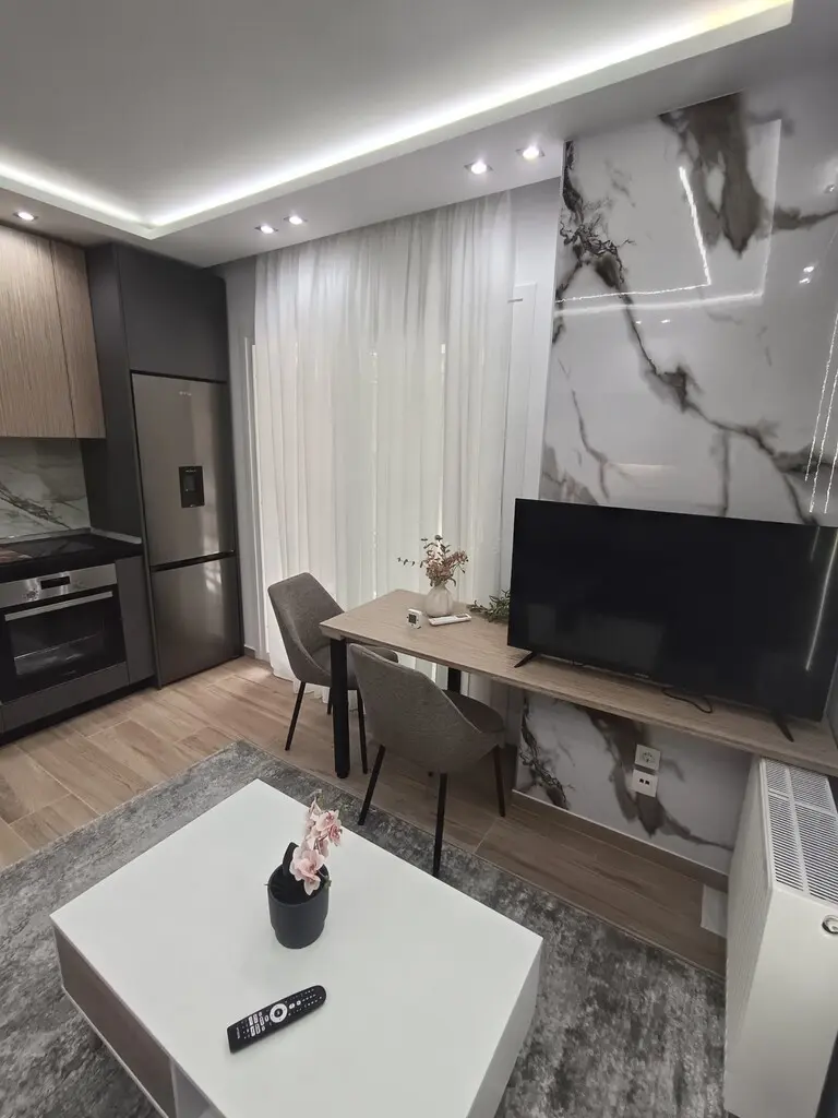 Flat Of 35 M² With Balcony In Thessaloniki