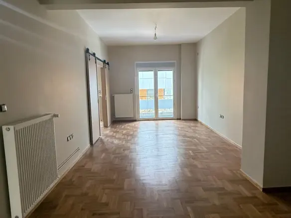 Flat Of 82 M² In Athens