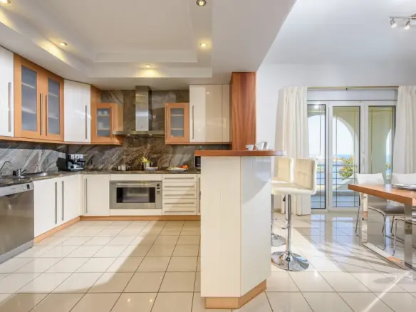 5-bedroom Villa In Gazi, Greece (413 M²)