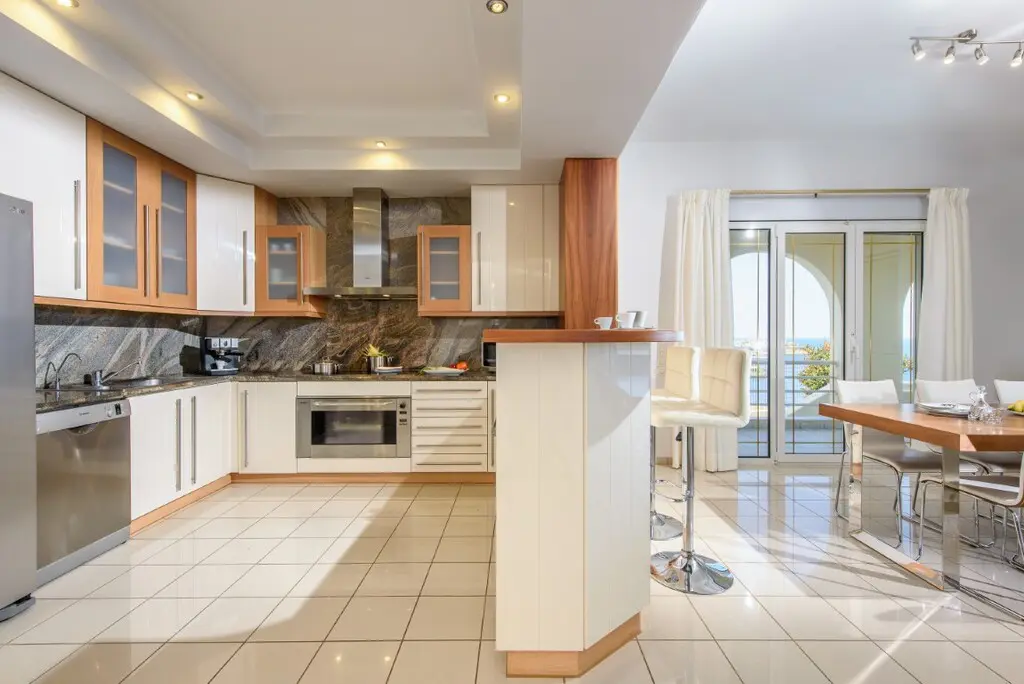 Villa Of 413 M² In Crete