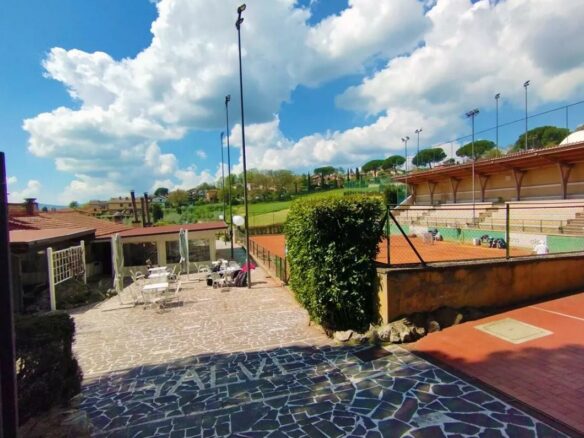 Stunning Semi-detached Villa In Colle Diana (sutri)