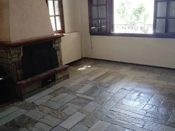 Duplex Of 180 M² In Thessaloniki