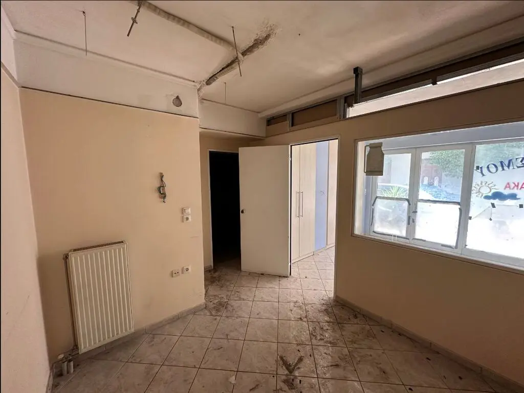 Commercial Property Of 91 M² In Athens