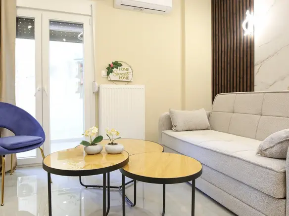 1-bedroom Flat In Center Of Thessaloniki, Greece (42 M²)