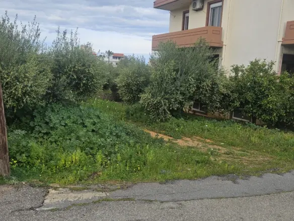 Land In Chersonisos, Greece