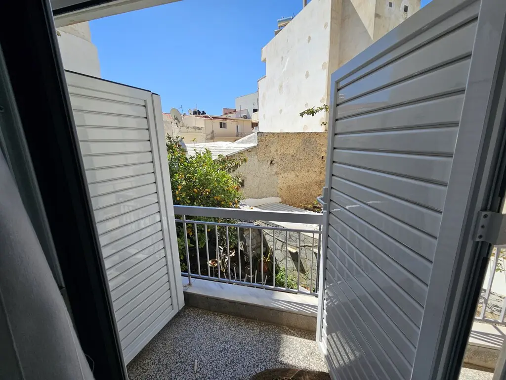 Flat Of 129 M² In Crete