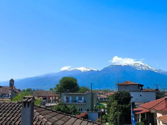 3-bedroom Flat In Dion, Greece (146 M²)
