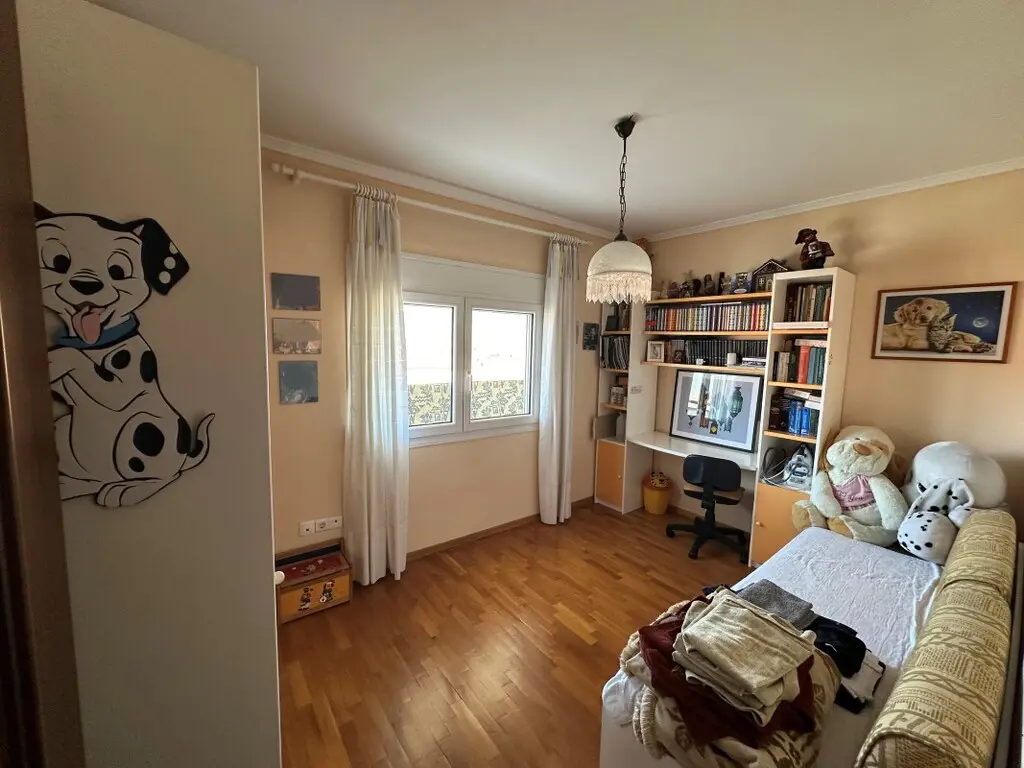 Flat Of 200 M² In The Suburbs Of Thessaloniki