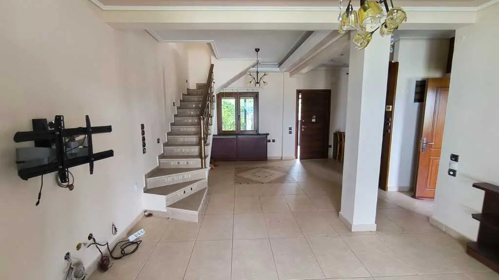 Maisonette Of 112 M² In Olympic Coast