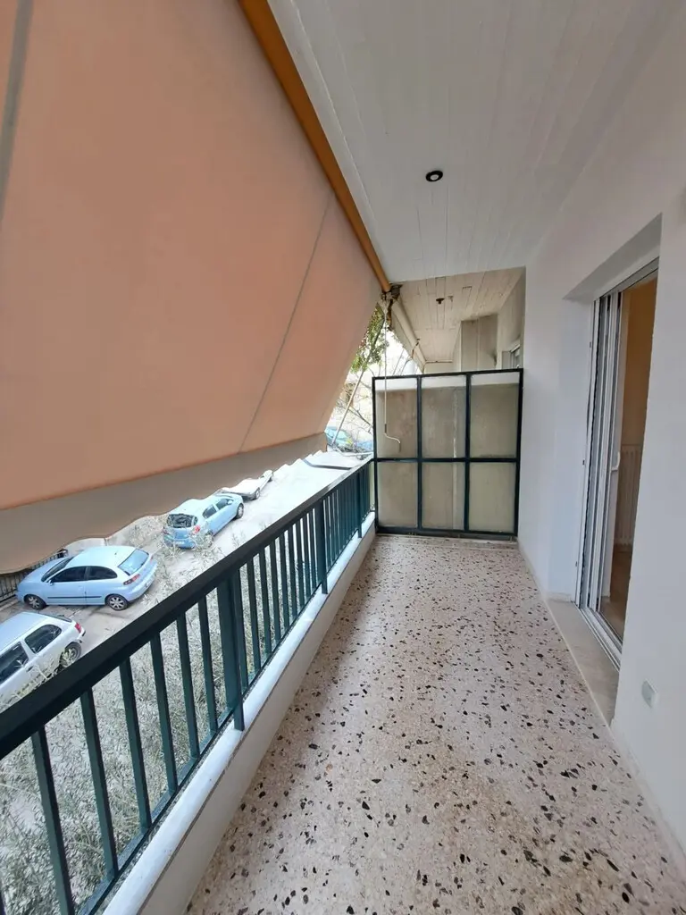 Flat Of 52 M² In Athens