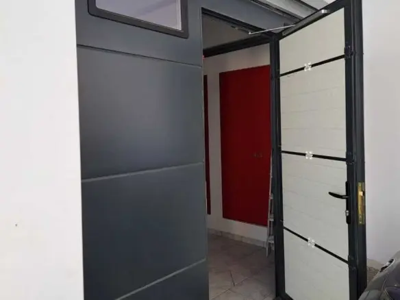 3-bedroom Flat In Mets – Kalimarmaro, Greece (124 M²)