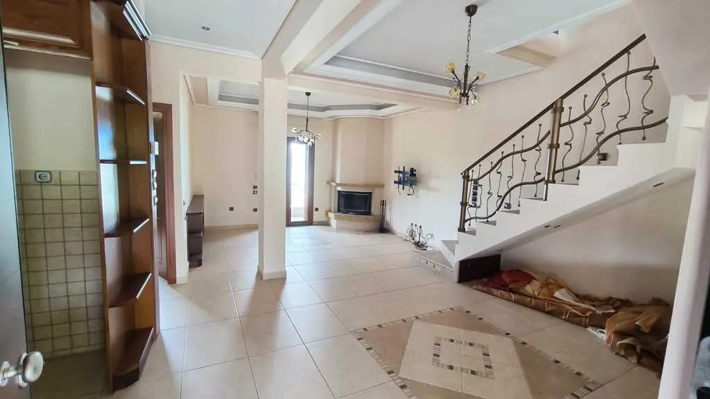 Maisonette Of 112 M² In Olympic Coast
