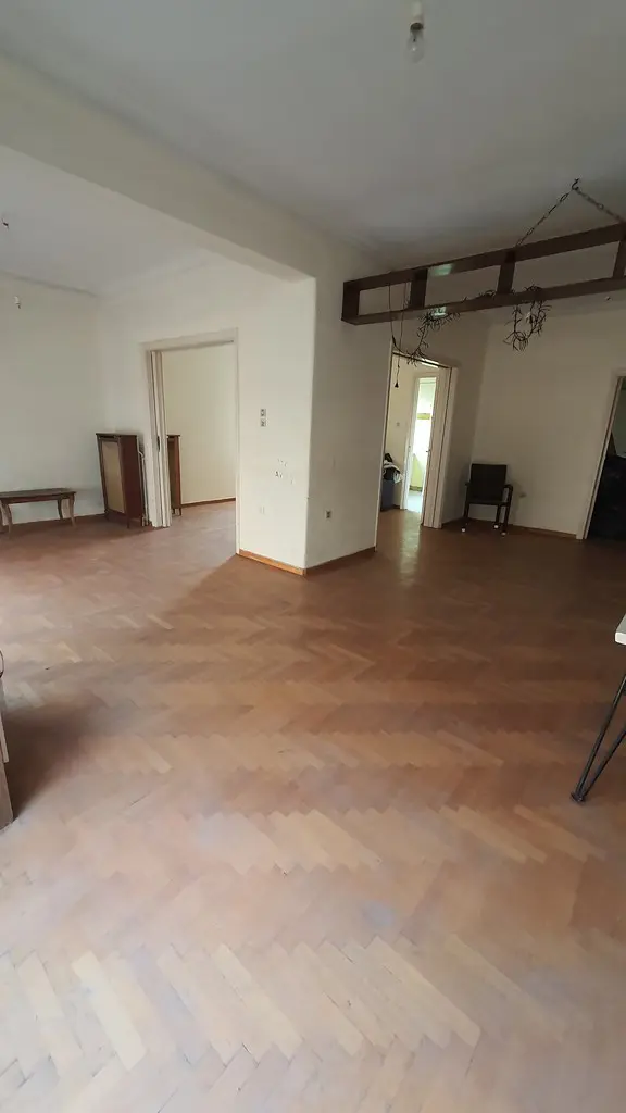 Flat Of 120 M² In Athens