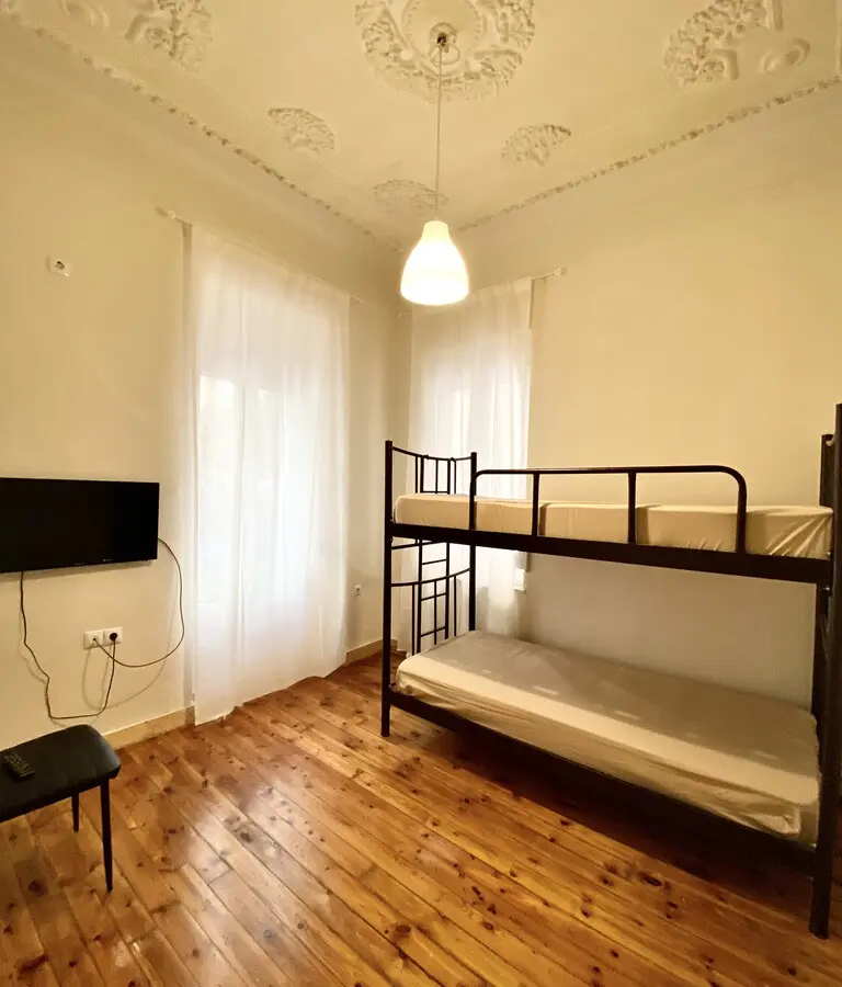 2-bedroom Flat In Attiki, Greece (80 M²)