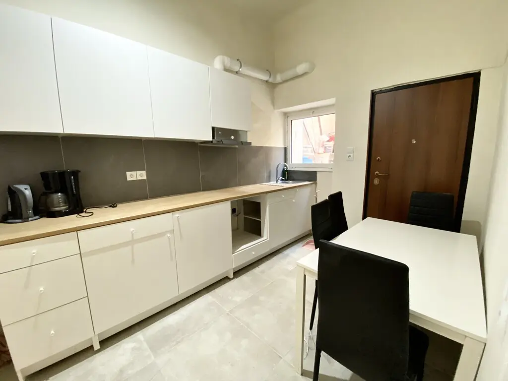 Flat Of 80 M² In Athens