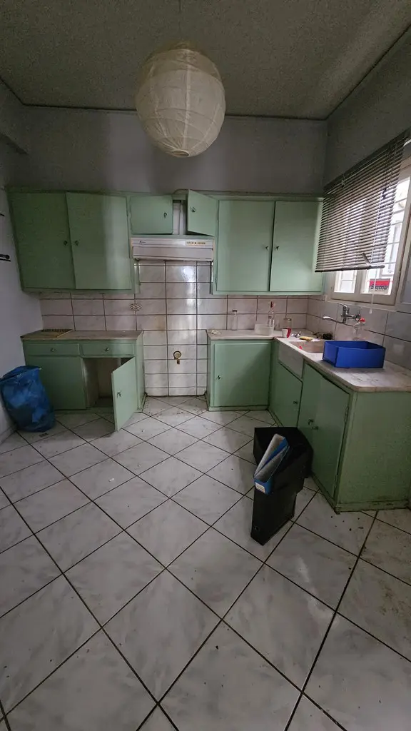 Flat Of 144 M² In Athens