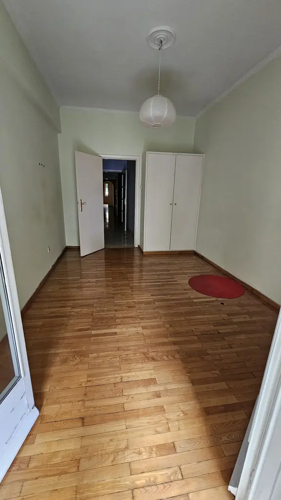 Flat Of 144 M² In Athens